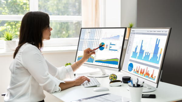 6ヶ月先の予測からはじまるCRM分析